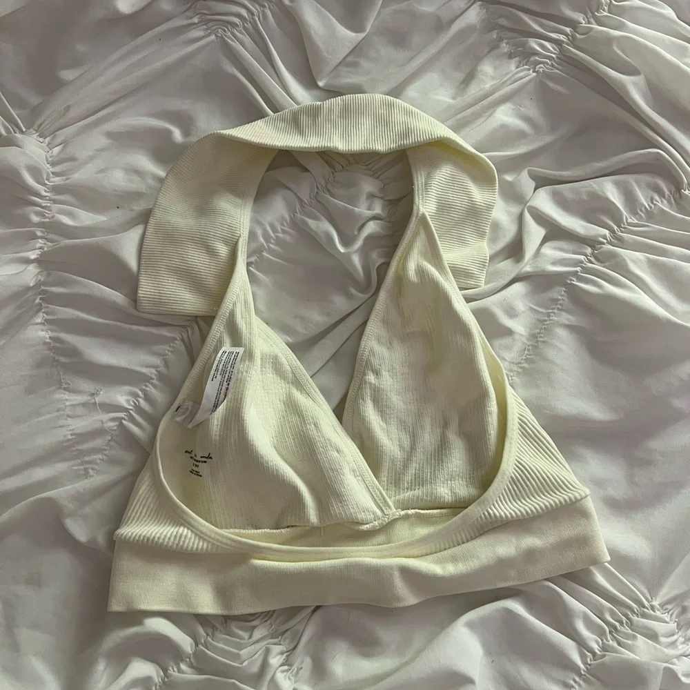 Top - Picture 2 of 3